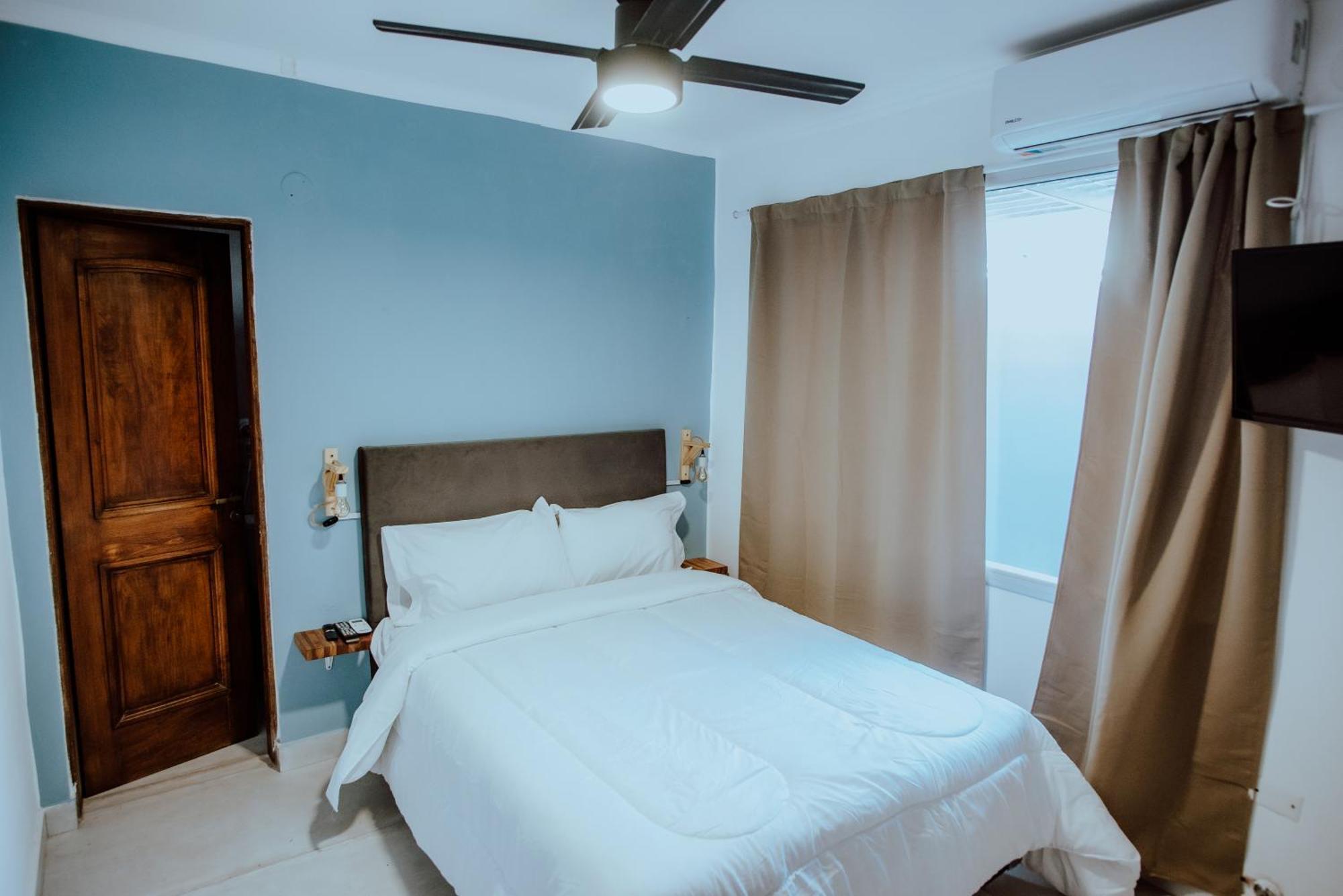 Pura Vida Concordia Hotel Екстериор снимка